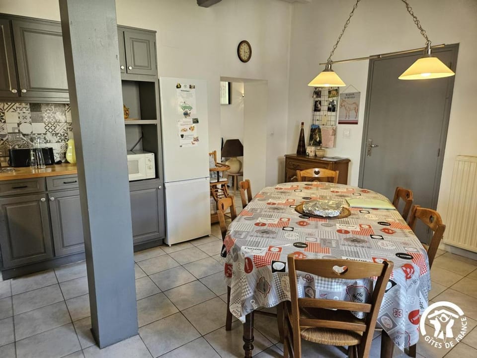 Roumanieu le gîte House in Occitanie