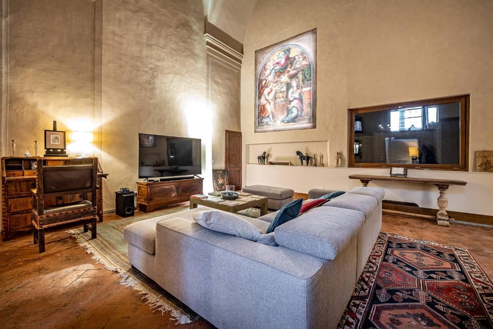 Communal lounge/ TV room, Living room