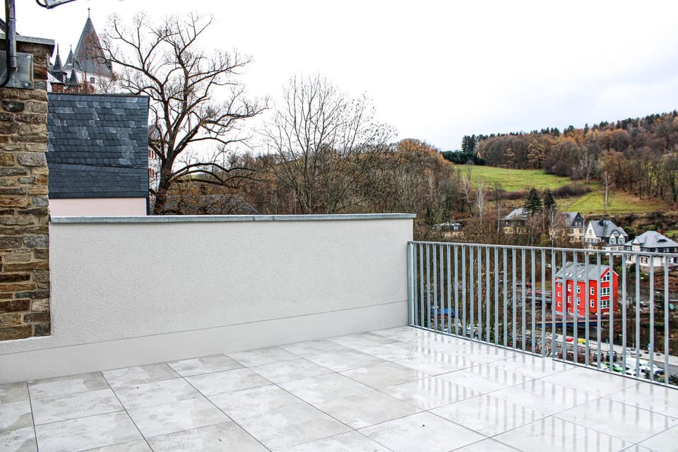 Natural landscape, View (from property/room), View (from property/room), Balcony/Terrace, Landmark view, Mountain view