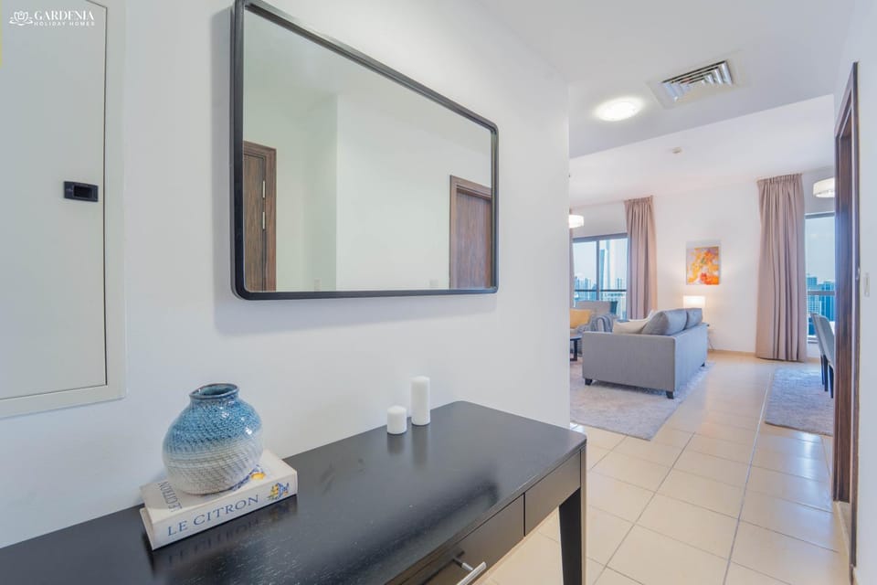 JBR - Shams Suites - Sea & Marina View Walking Distance to The Beach by Gardenia Apartment in Dubai
