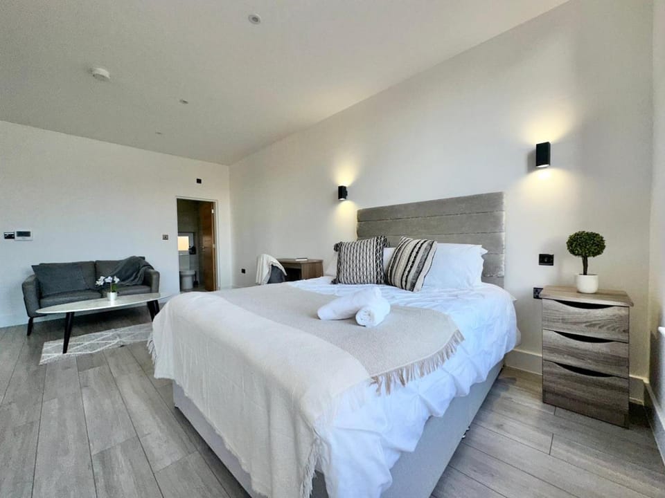 Sleek Stylish 1 Bedroom Leeds City Apartment Apartment in Leeds