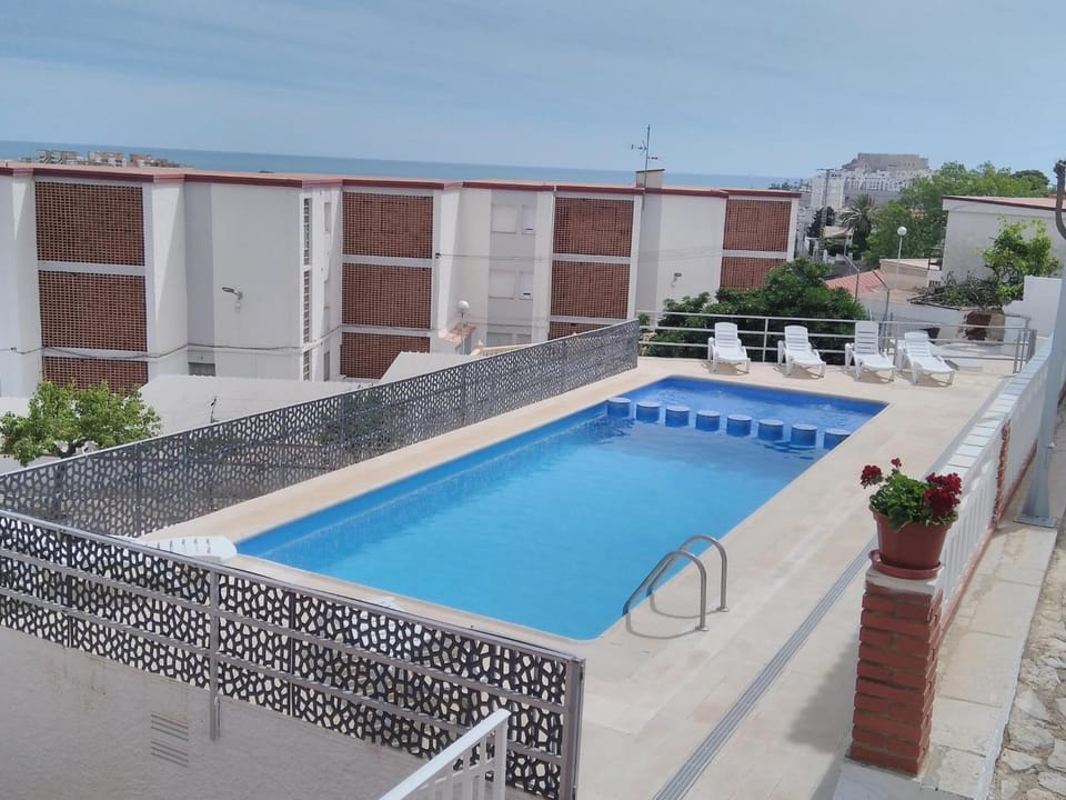 Pool view, Swimming pool