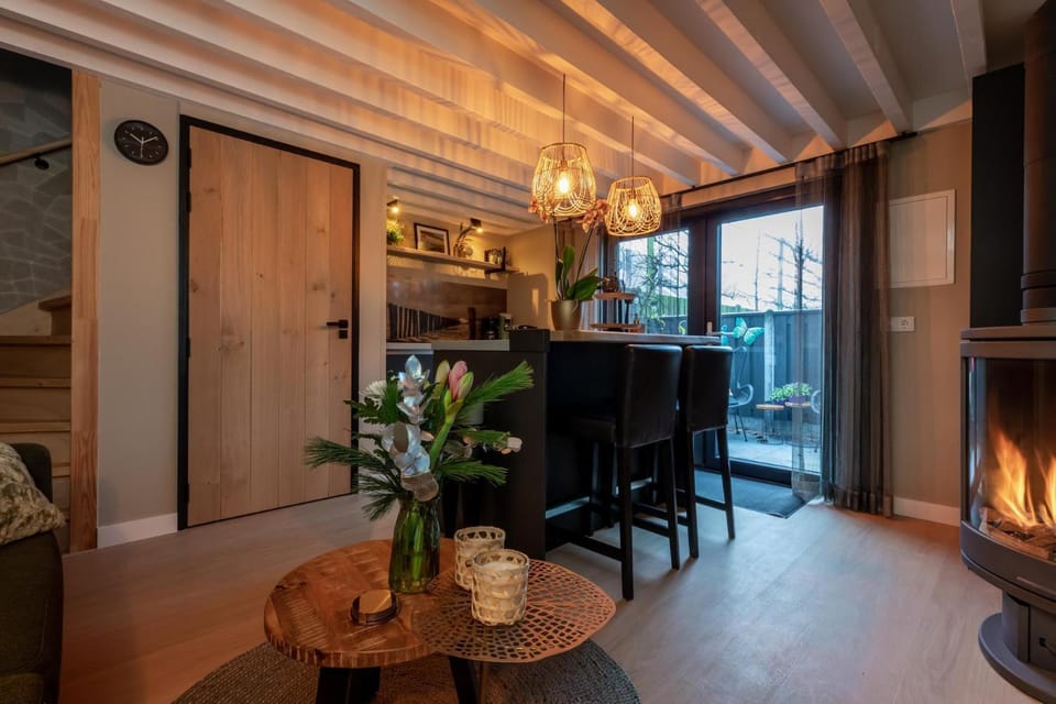 Welcome in - Appartement met gashaard en airco I Swaalingestraat 71a, Zoutelande 'Bon Bini' Apartment in Zoutelande