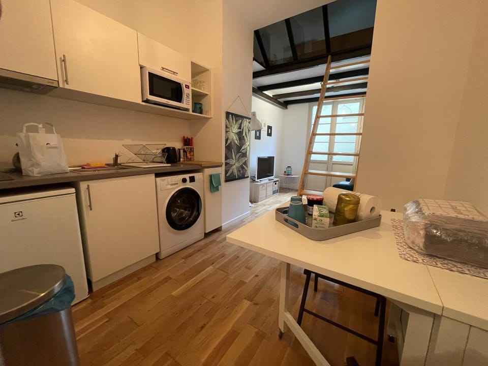 Studio mezzanine avec Terrasse privative cosy - REF MIMONT Apartment in Cannes