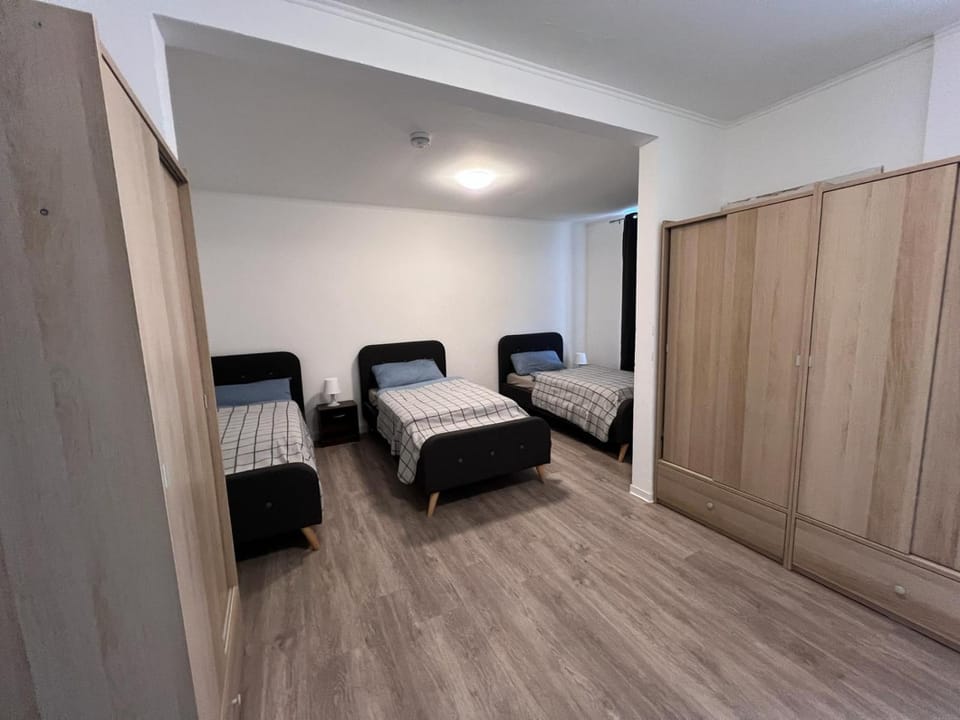 Bed, Photo of the whole room, Bedroom, wardrobe