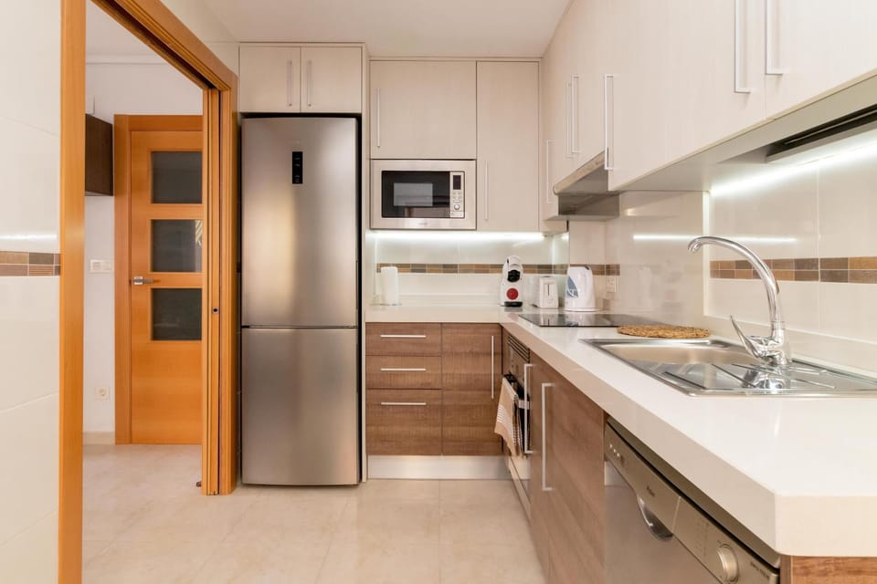 Kitchen or kitchenette, dishwasher, minibar, pet friendly, stove