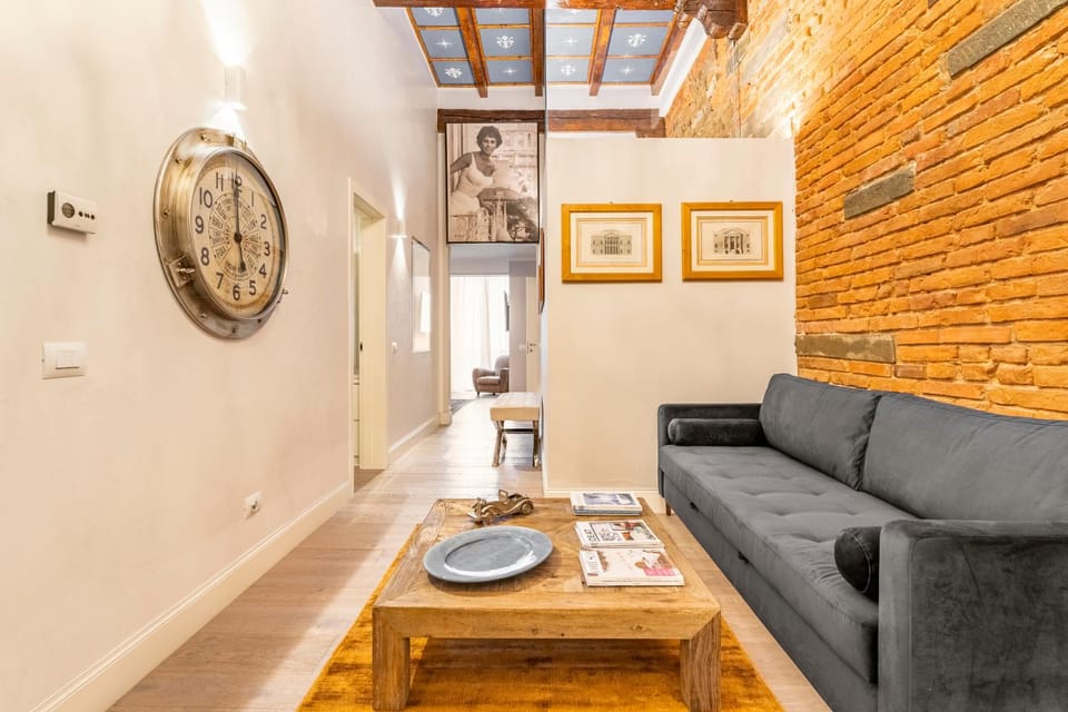 Art Apartment Luxury Sofia Suite Apartment in Florence
