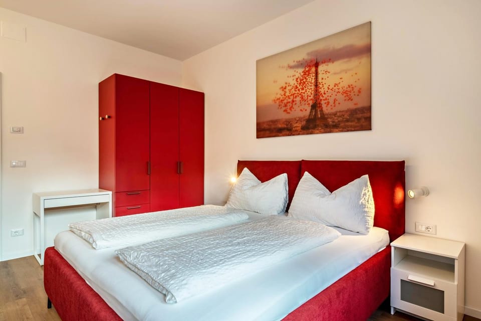 Living room, Bedroom