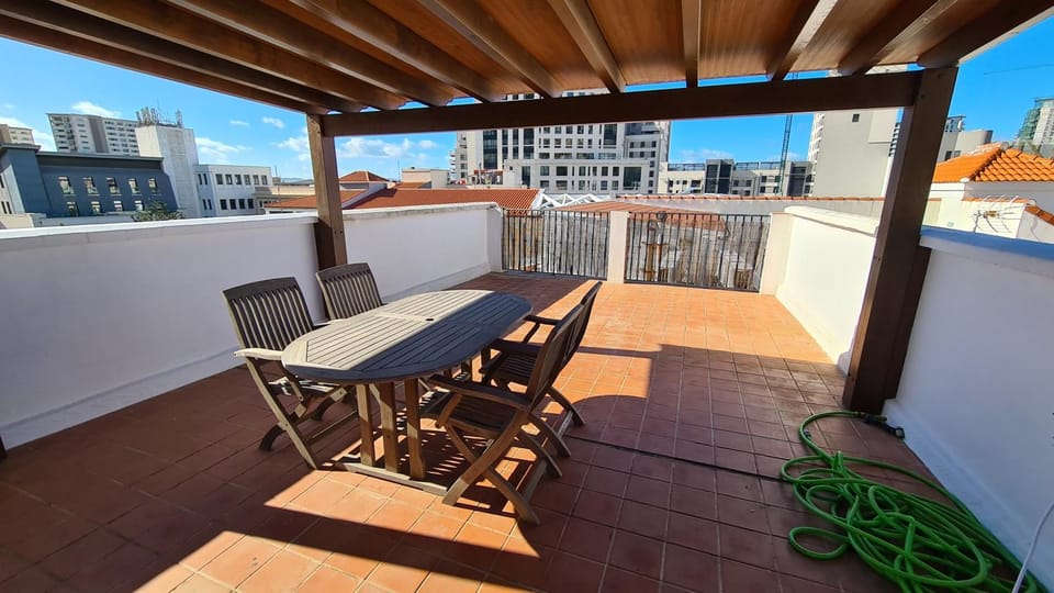 Balcony/Terrace, Dining area