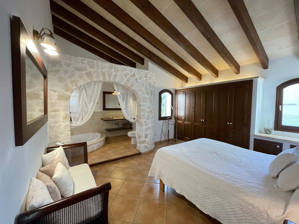 Villa Noray Cala Morell Villa in Balearic Islands