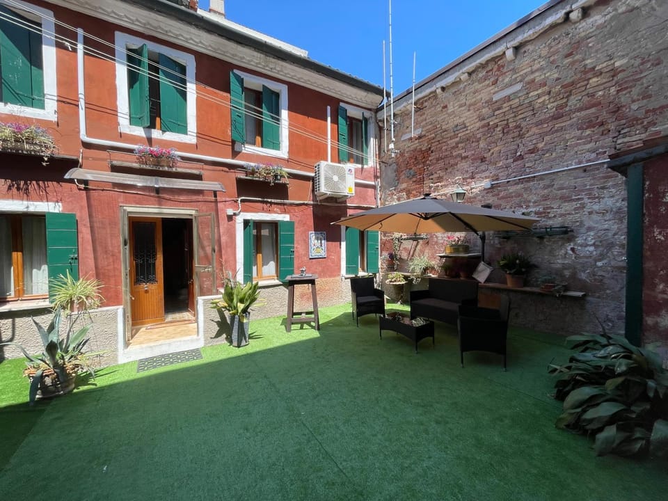 Property building, Patio, Garden, Garden view