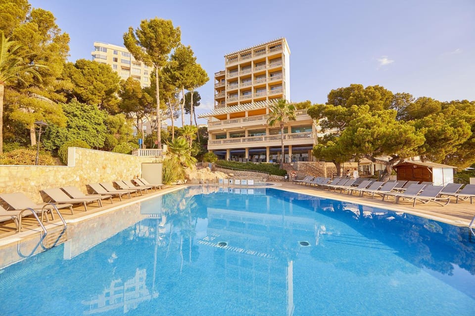 Pool view, Swimming pool