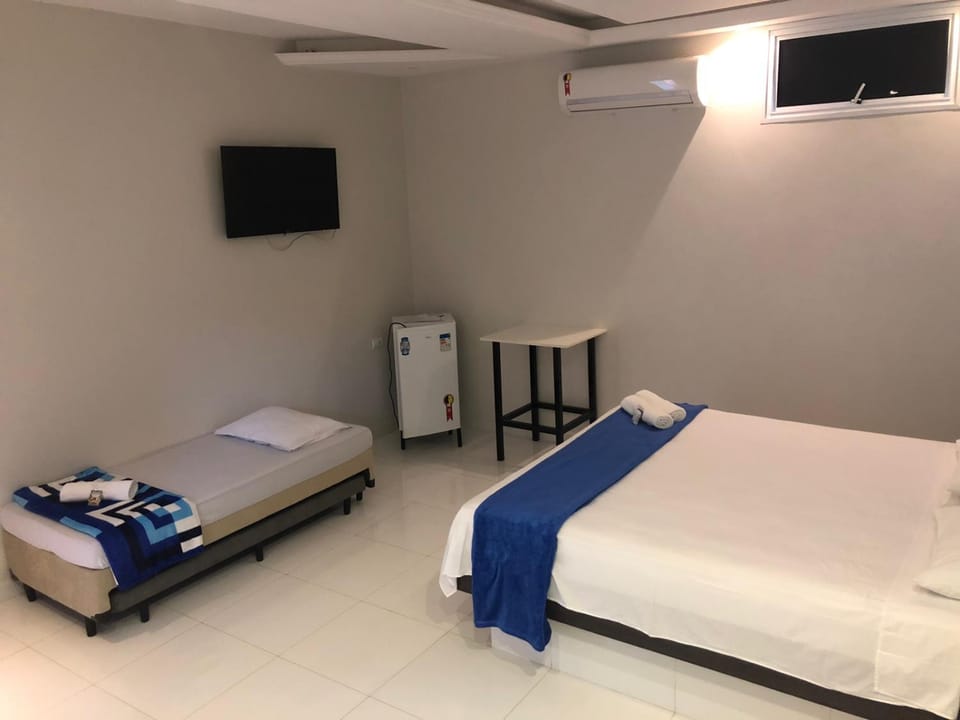 Bed, Bedroom, towels, air conditioner