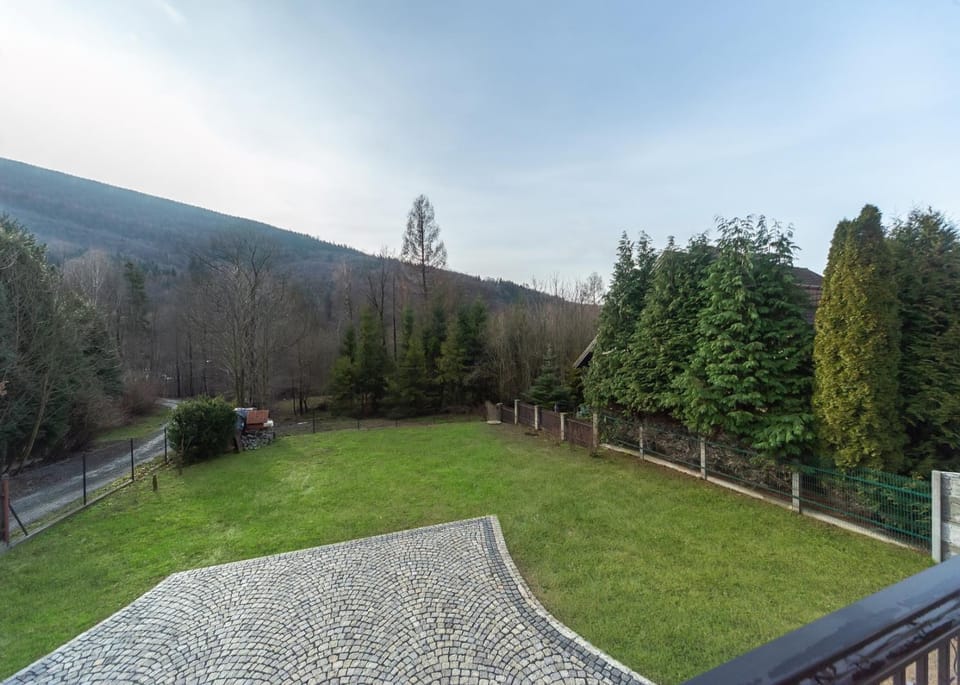 Garden view, Mountain view