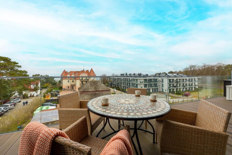 View (from property/room), Balcony/Terrace, Sea view
