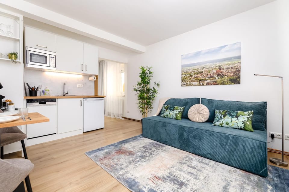 Kitchen or kitchenette, Living room, Food, kitchen