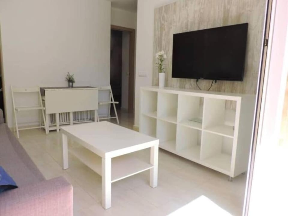 Apartment with terrace and pool by the sea Apartment in La Janda