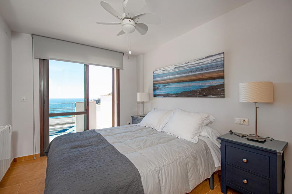 Bed, View (from property/room), Bedroom, Pool view, Sea view