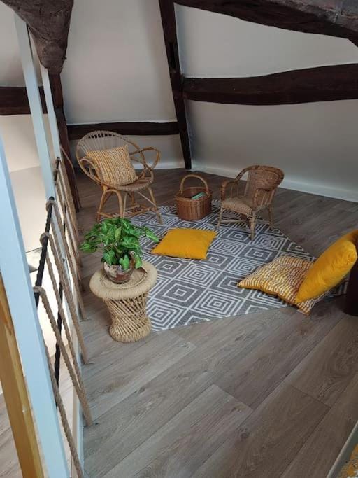 La Marisa, studio cosy 10min Disney. Apartment in Île-de-France