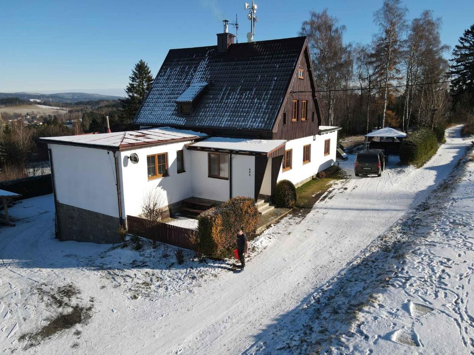 Property building, Winter