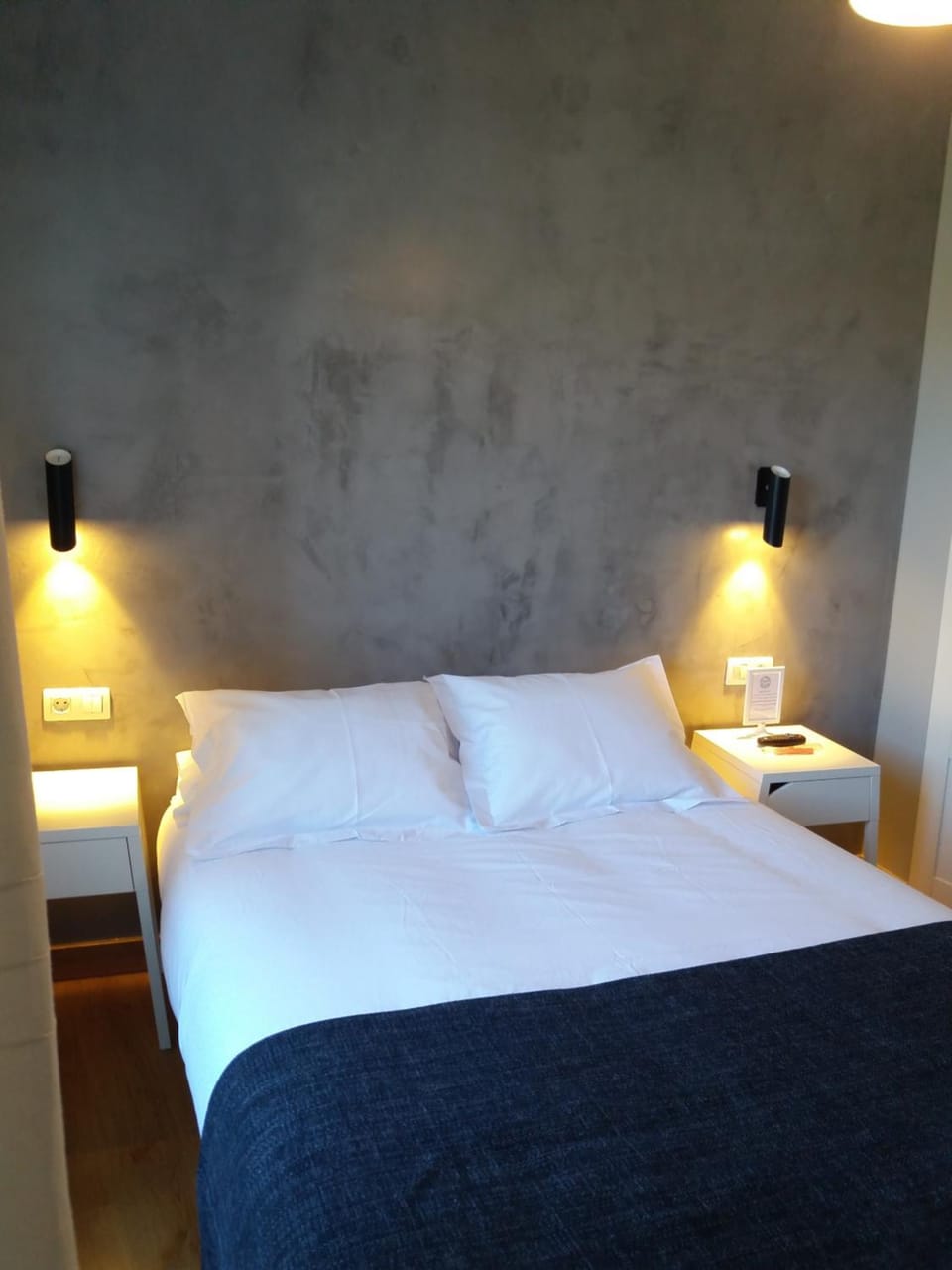 Pensión Don Claudio Bed and Breakfast in Barakaldo