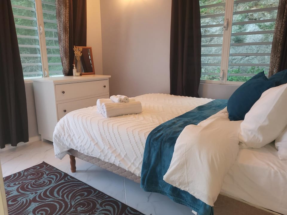 Mount Joy Getaway House in Antigua and Barbuda