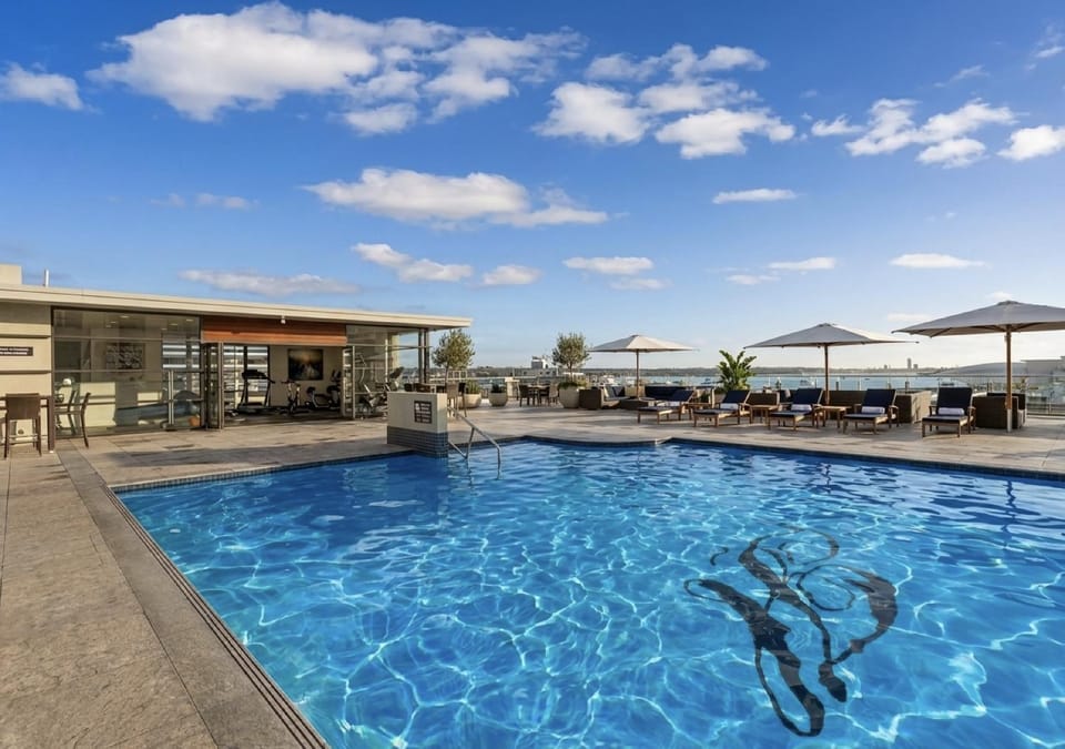 Fitness centre/facilities, Swimming pool