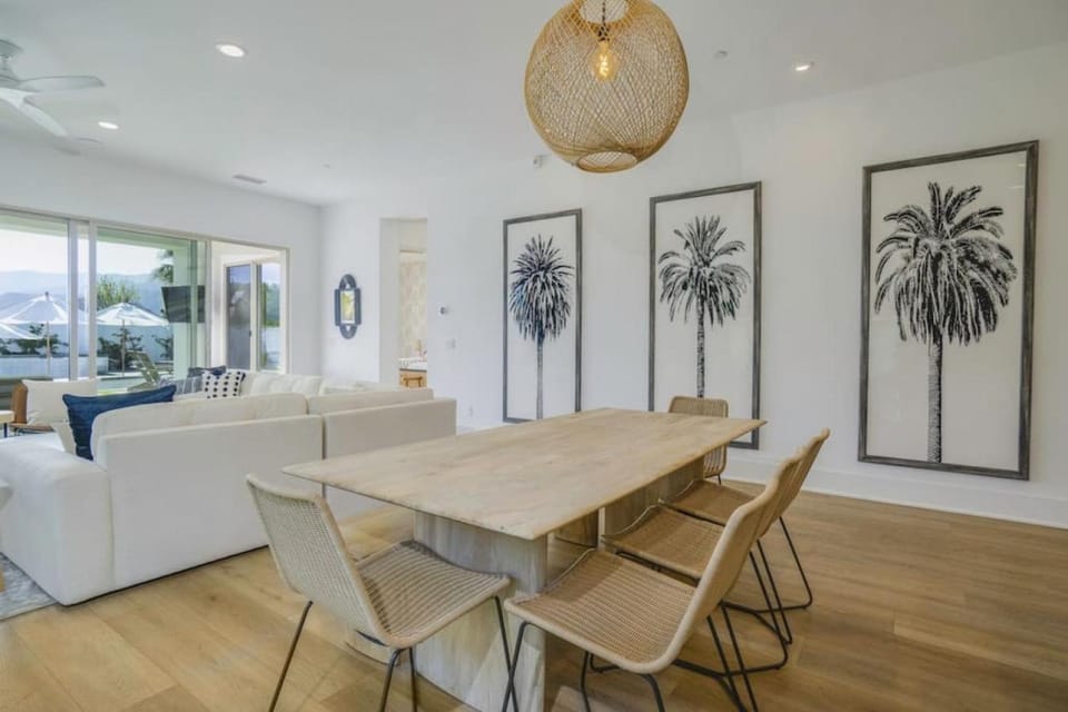 NEW Listing in La Quinta – Stunning Vacation Home! House in La Quinta