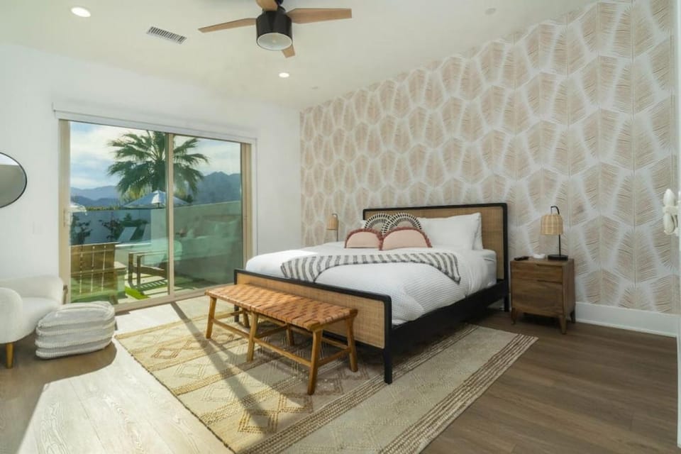 NEW Listing in La Quinta – Stunning Vacation Home! House in La Quinta
