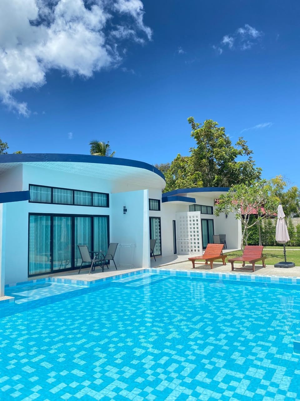 Pool view