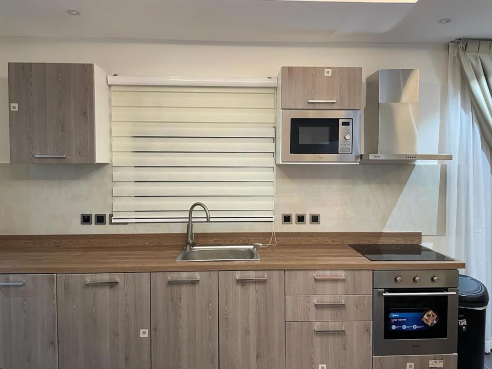 Kitchen or kitchenette, pet friendly