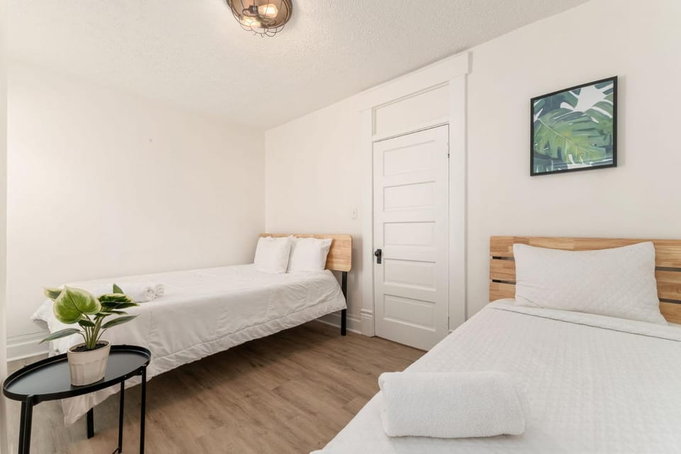 Housepitality - The Madison House - Brand New House in Ohio