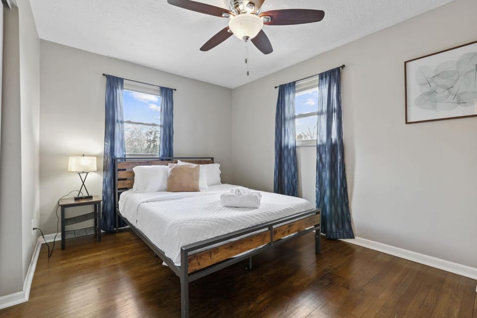Housepitality - The Woodward Park Charmer - 4BR House in Ohio