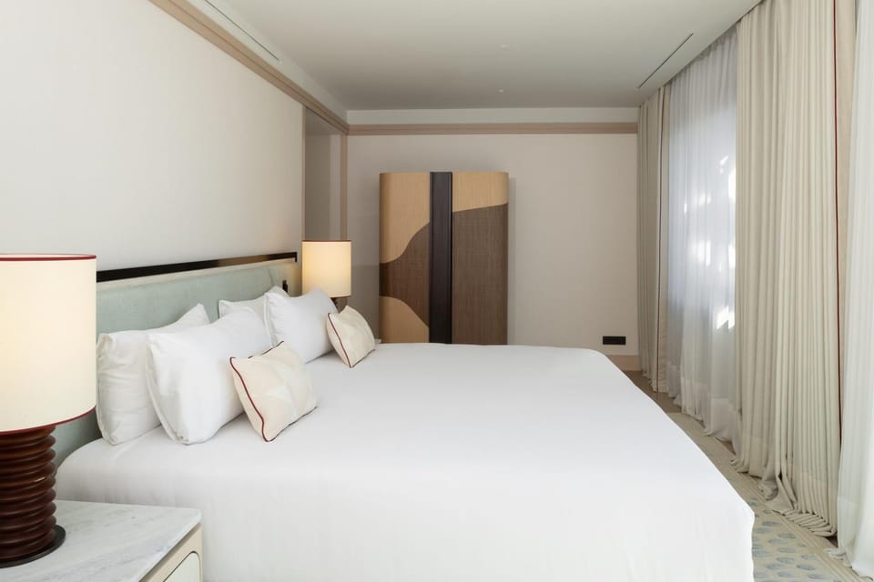 Hotel Miramar Barcelona GL - LVX Preferred Hotels & Resorts - Newly Renovated Hotel in Barcelona