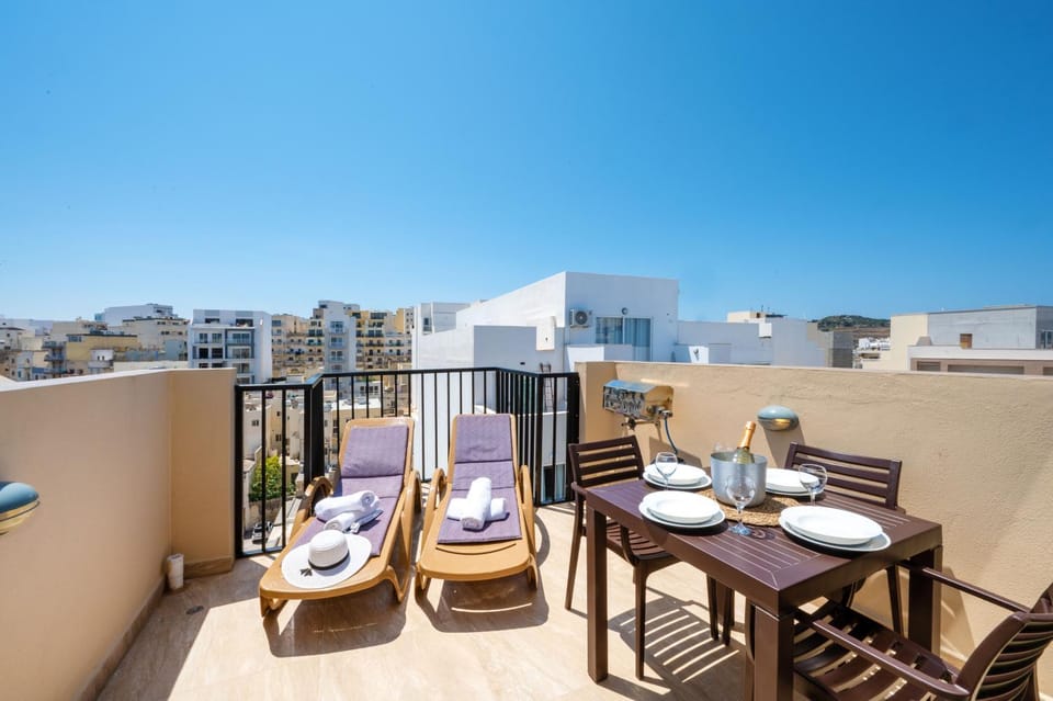 View (from property/room), Balcony/Terrace