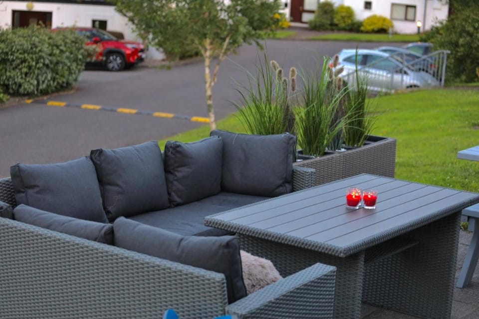 Sea Whispers - My Charming Costal Retreat in Youghal Villa in County Waterford