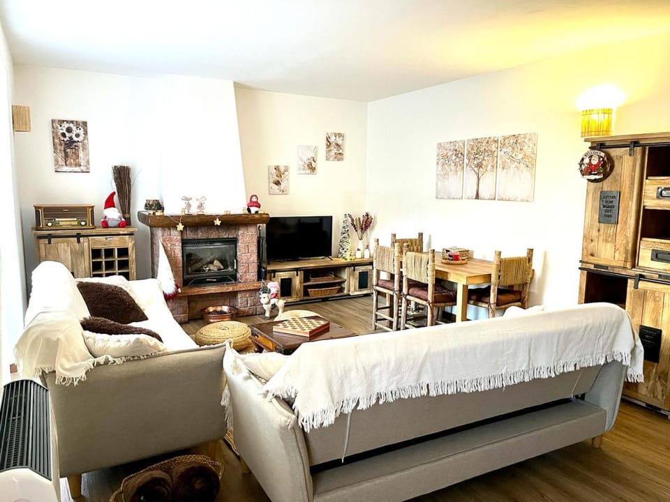 CASA VACANZE OLTRE IL COLLE BBQUEEN Apartment in Lombardy