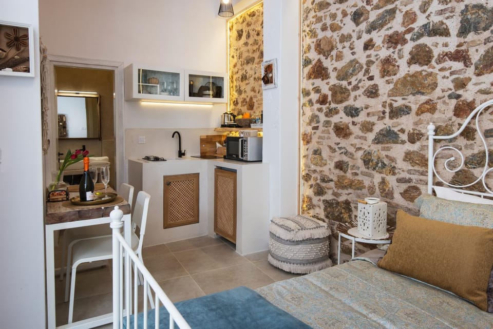 Coffee/tea facilities, Kitchen or kitchenette