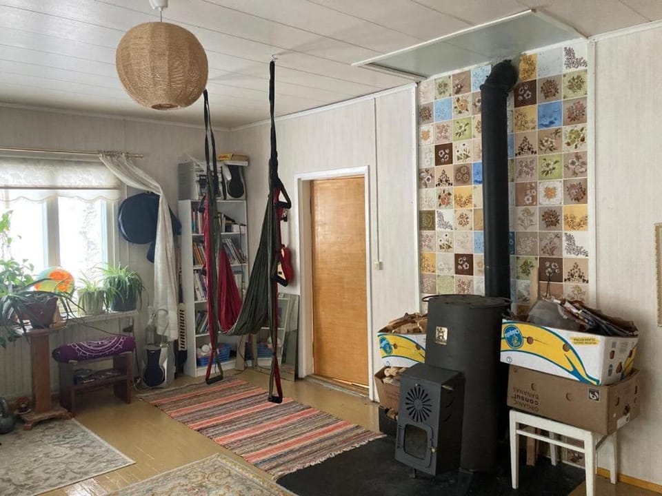 Old Cozy Wood House Apartment in Rovaniemi
