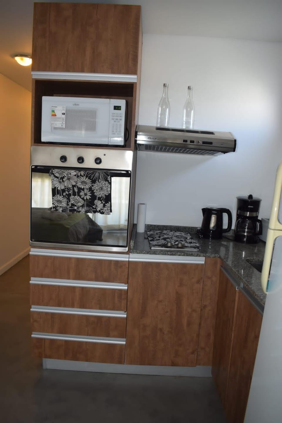 Coffee/tea facilities, Kitchen or kitchenette, minibar, pet friendly, stove