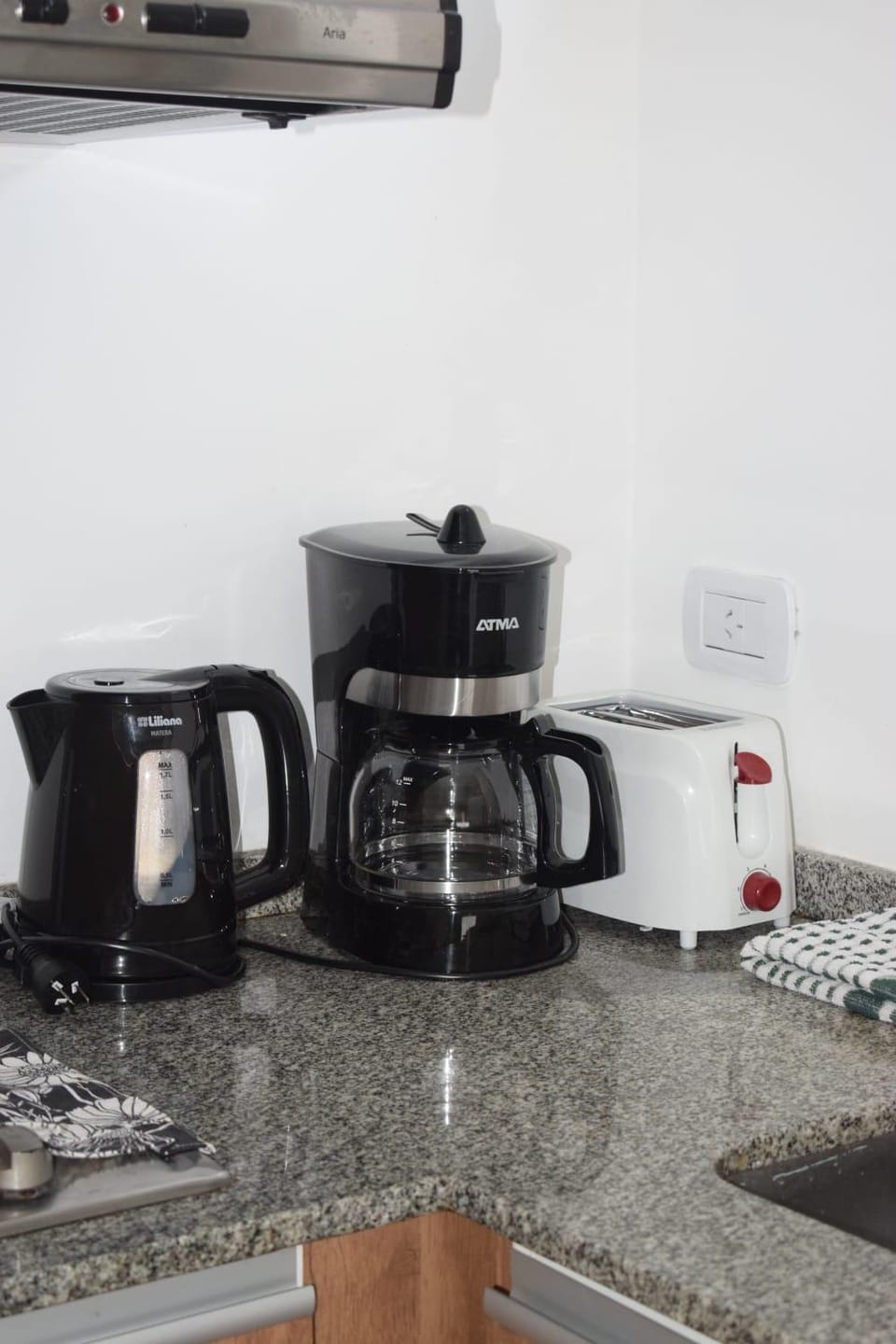Coffee/tea facilities, Kitchen or kitchenette, minibar, toaster