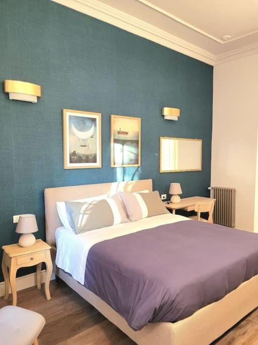 1min from Metro: Domus Famagosta 2Bedrooms 2Baths Apartment in Rome