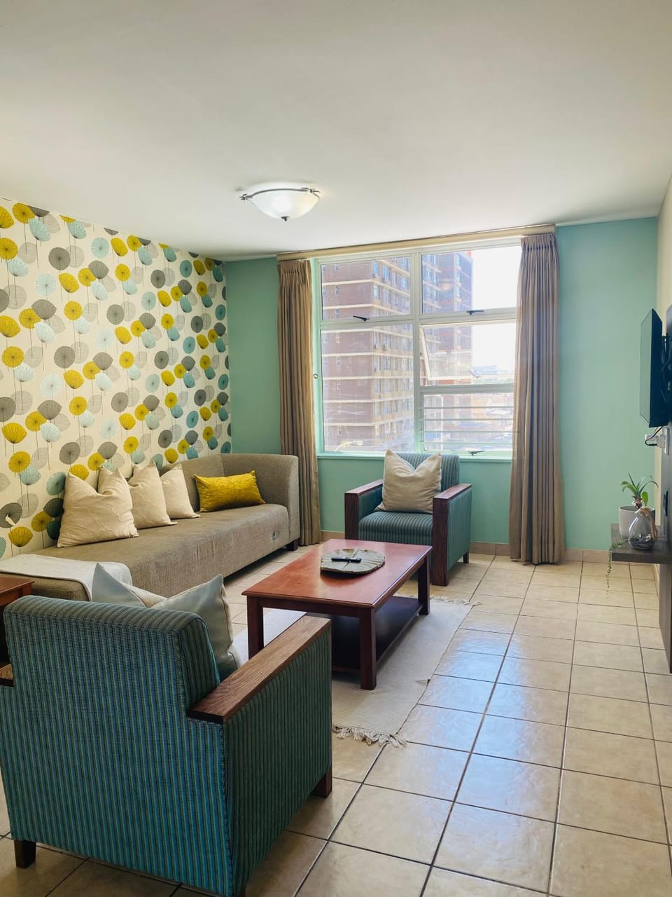Oceanic 2 Bedroom Apartment - City View - Self-Catering Apartment in Durban
