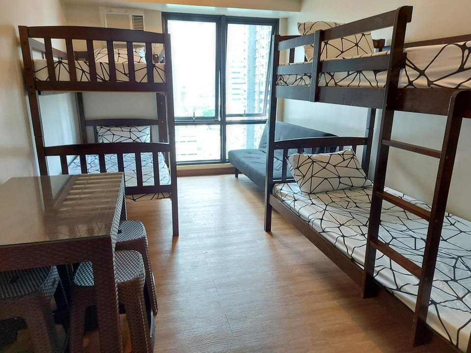 Flair Towers STUDIO ROOMS Staycation Apartment in Mandaluyong
