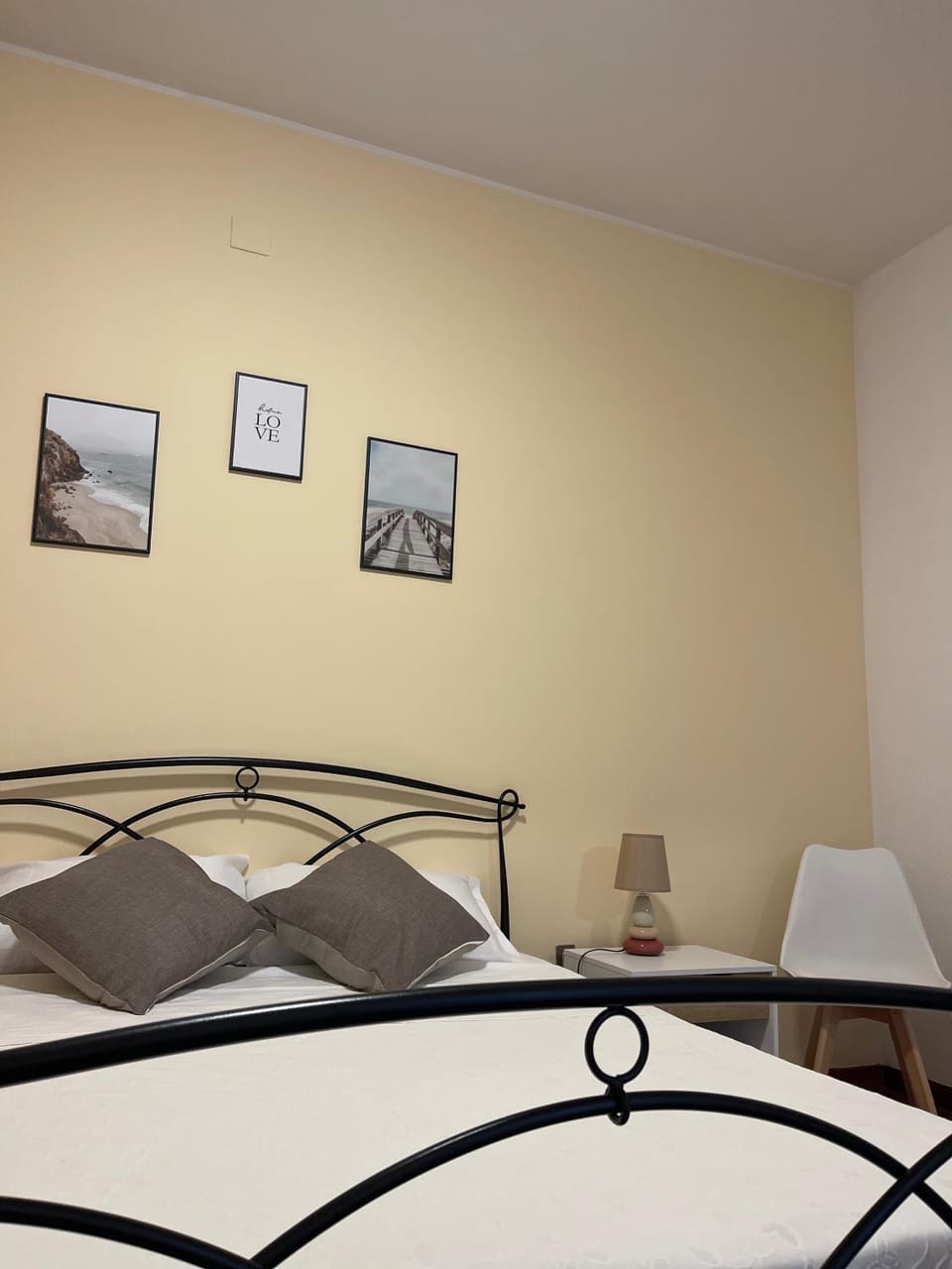 Mura Guest Room Bed and Breakfast in Sardinia
