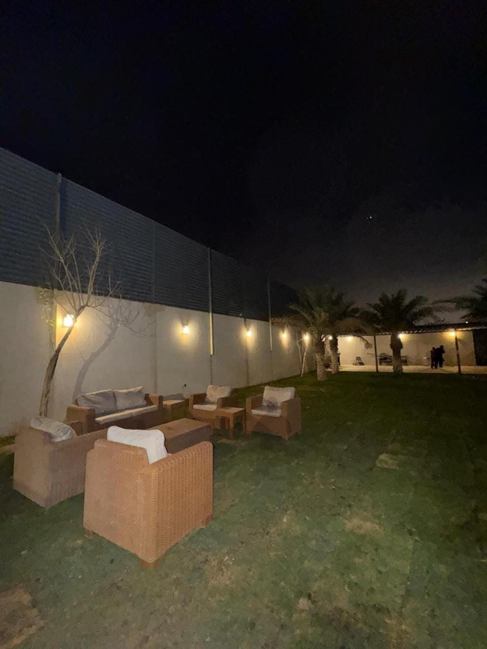 شاليه الماسيه خاص و مميز بأحدث المواصفات لنصنع الجمال بعينه Chalet in Riyadh