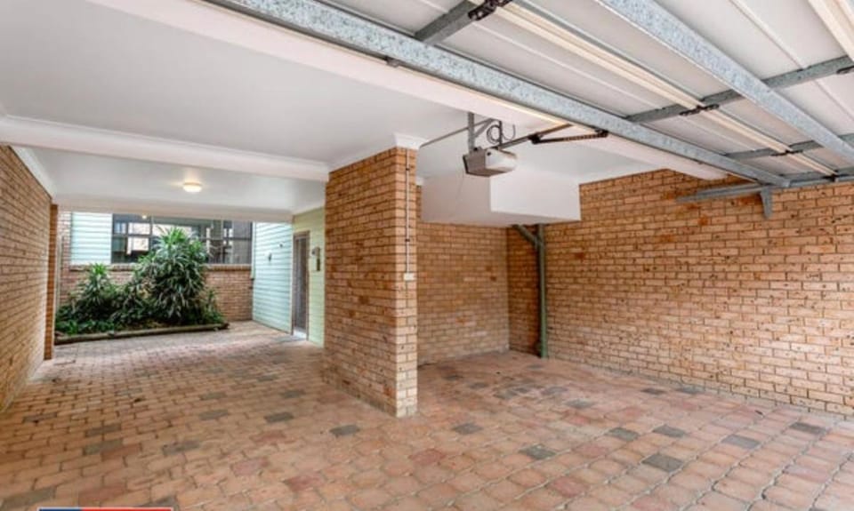 Coconuts - 3 bedroom 3 bathroom townhouse with tennis court Apartment in Nelson Bay