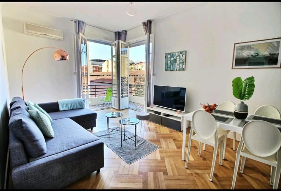 Central, climatisé, proche Promenade des anglais. Apartment in Nice