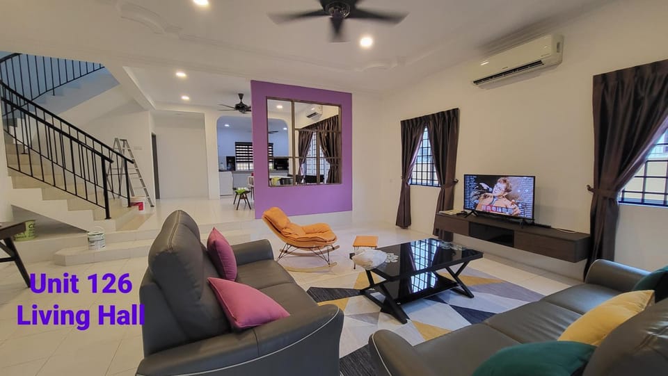 Ipoh Family Villa-Spacious Stay for 21 or 42Pax House in Ipoh