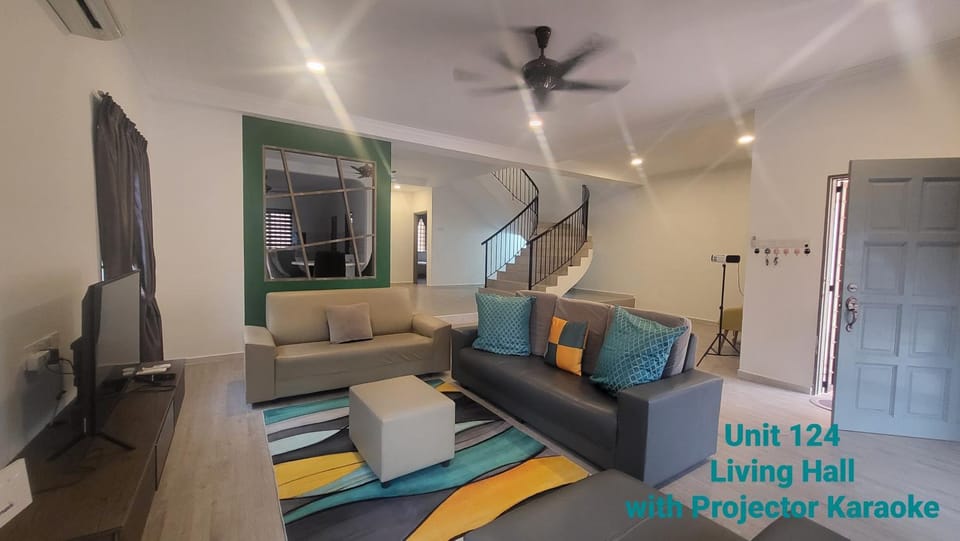 Ipoh Family Villa-Spacious Stay for 21 or 42Pax House in Ipoh